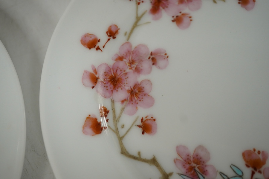 A pair of Chinese plum blossom plates, Mao Zedong pattern, 15cm diameter. Condition - good.